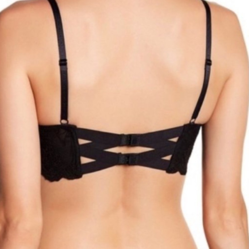 Free people woman’s Elegant Black Lace Bra - Picture 2 of 13